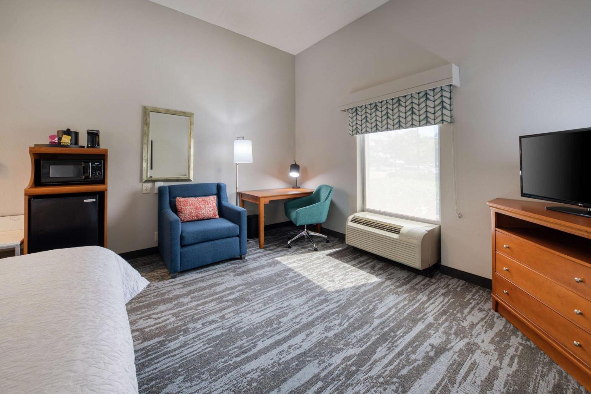 Hampton Area Hotel Wilmington