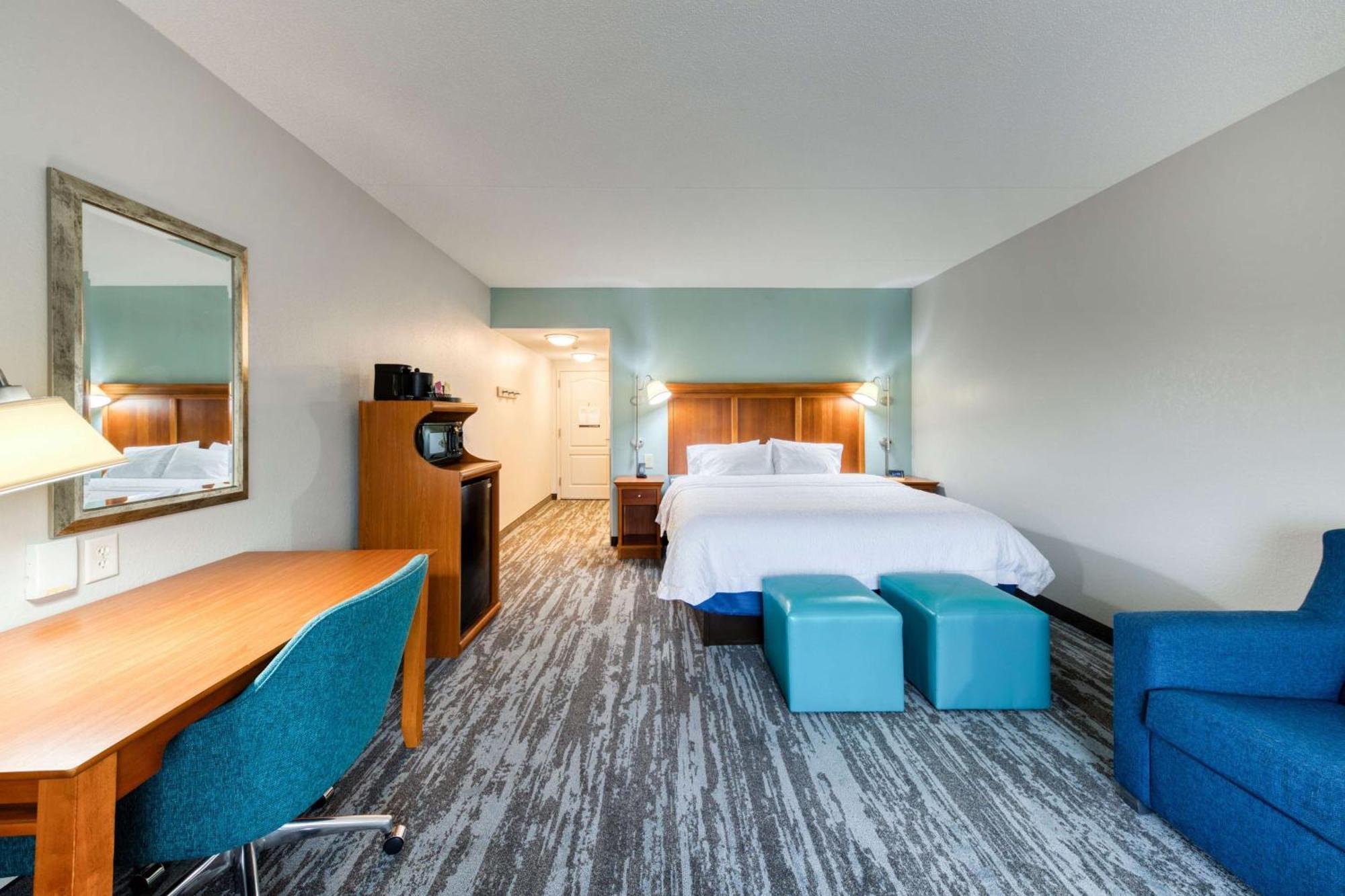 Hampton Area Hotel Wilmington