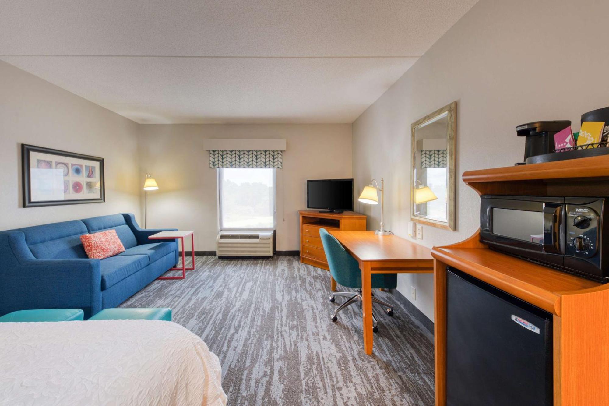 Hotel Hampton Area 3*