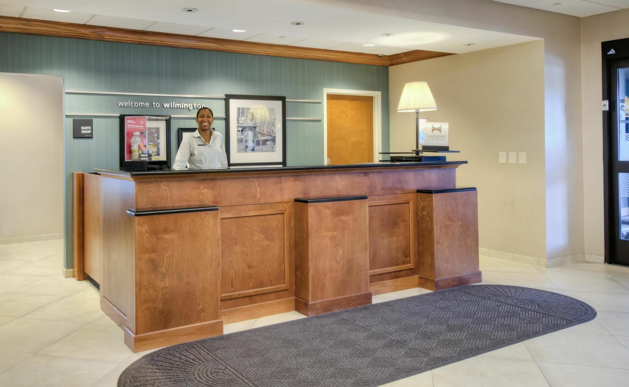 Hampton Area Hotel