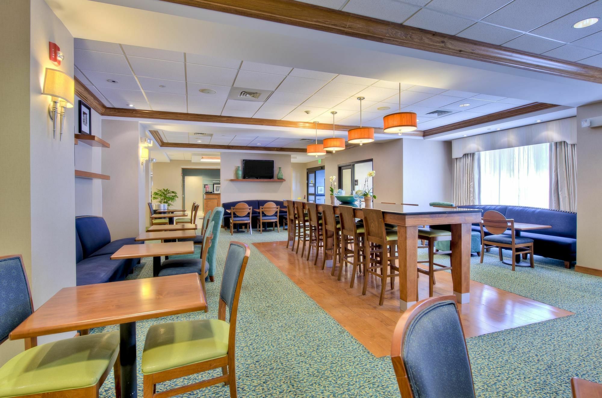 Hampton Area Hotel Wilmington